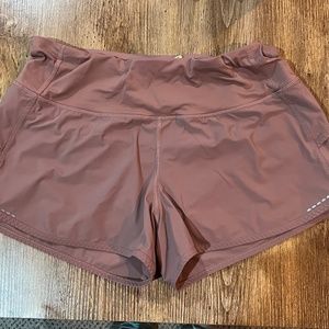 Lululemon Speed Up Low-Rise Lined Short